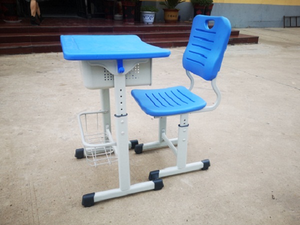 升降課桌椅的特點(diǎn)有哪些？給學(xué)生帶來什么好處？